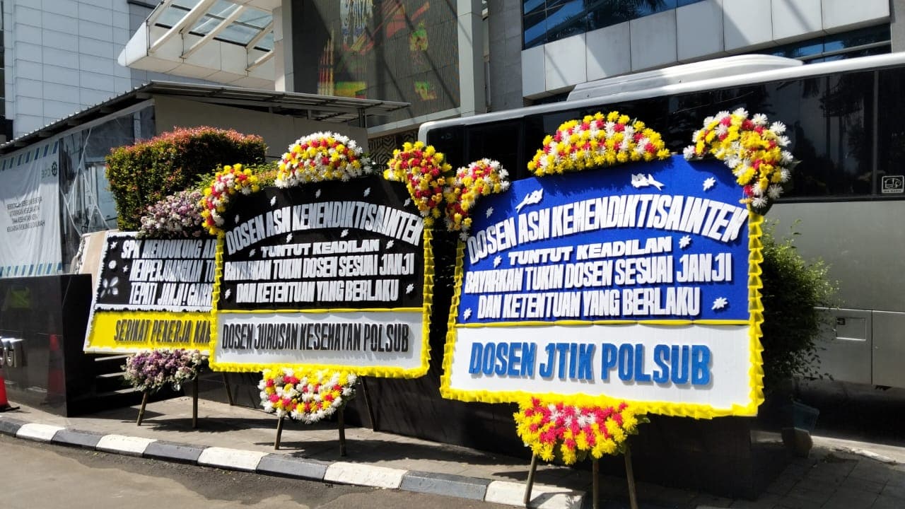 Pelantikan Pejabat Kemdiktisaintek Dibayangi Kritikan, ADAKSI Desak Penyelesaian Tunjangan Kinerja Dosen yang Belum Dibayarkan Sejak 2020