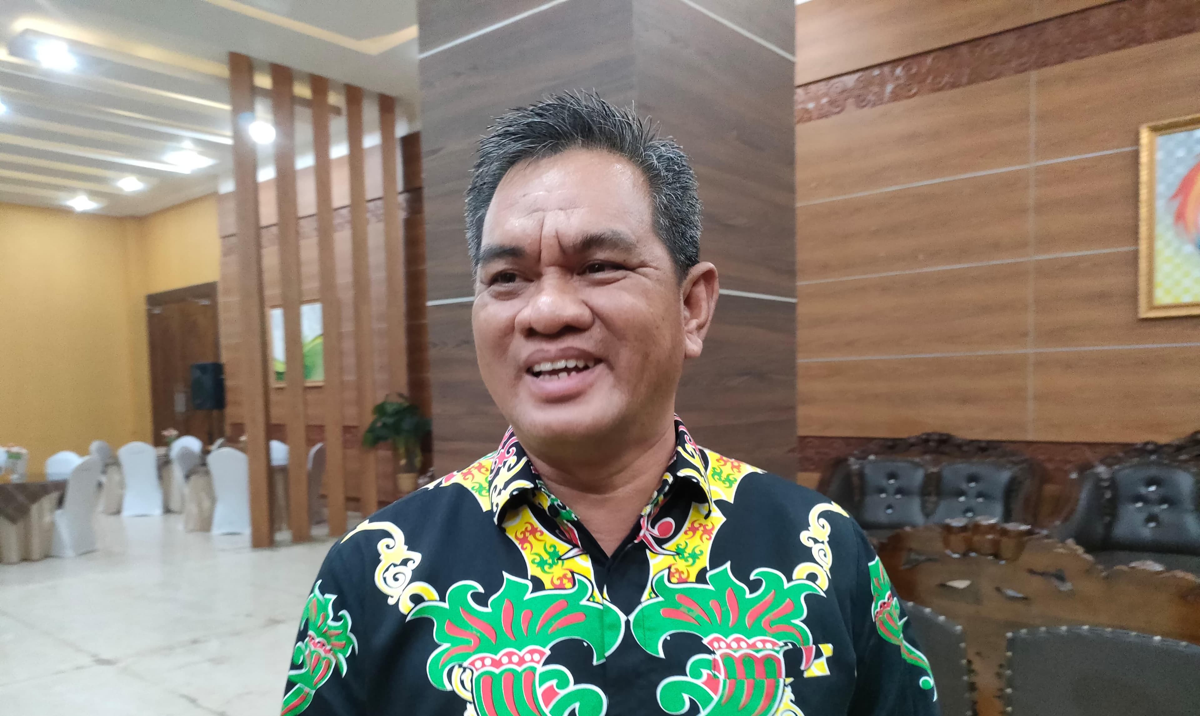 Ratusan Penumpang Penerbangan Perdana Sampit - Semarang