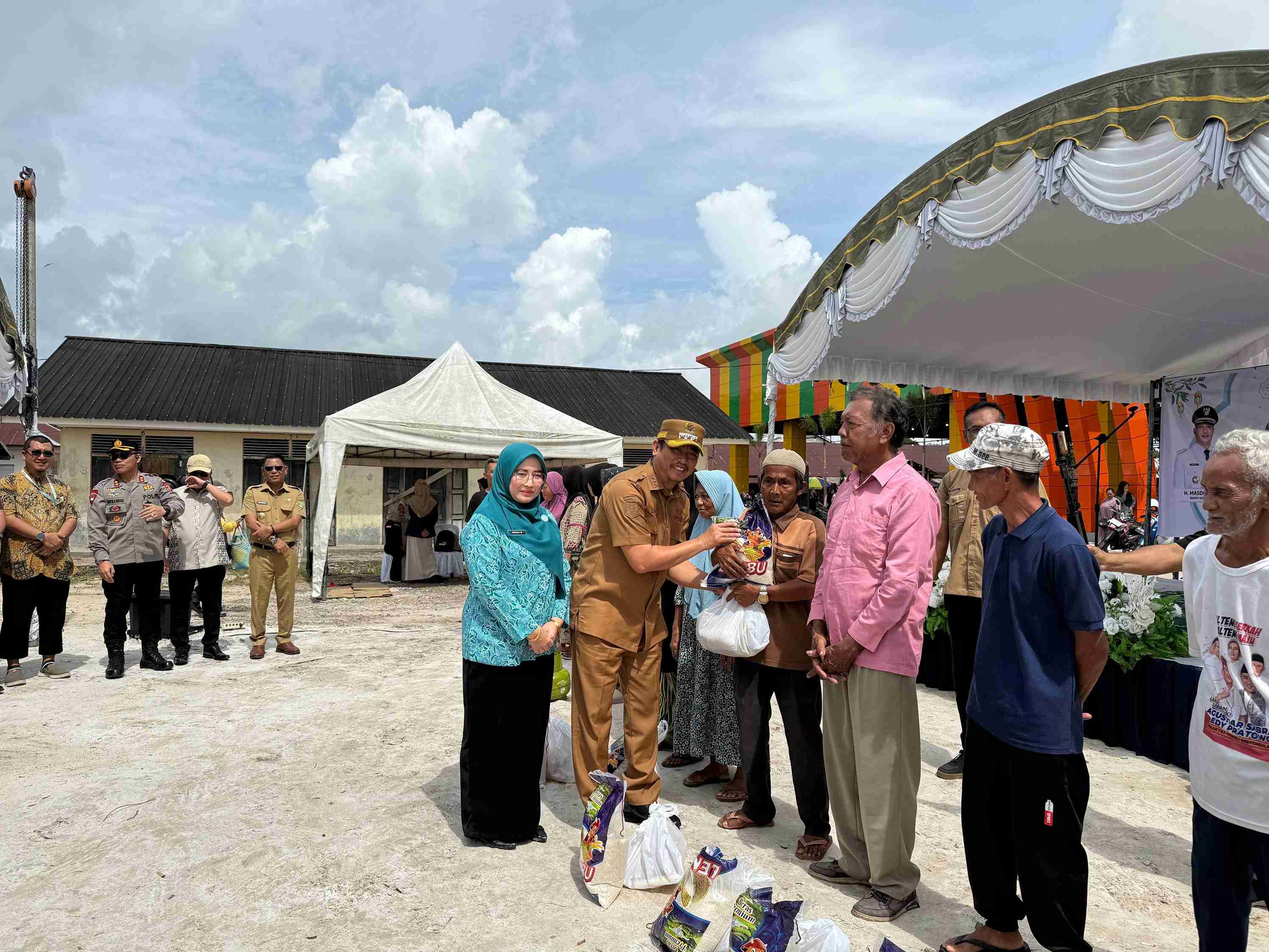 Jelang Lebaran, Pemkab Sukamara Gelar Pasar Murah Bersubsidi