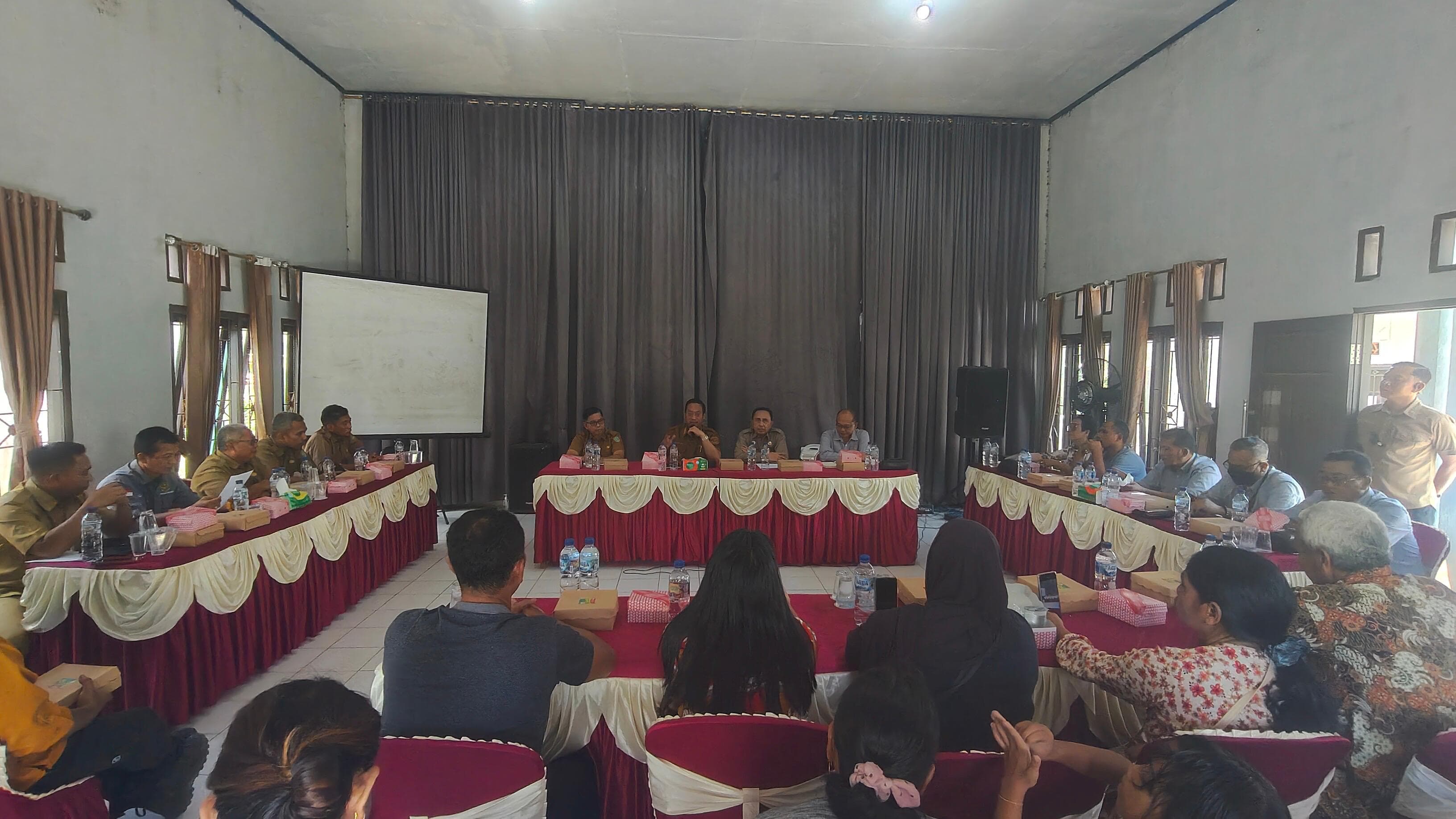 Bupati Sukamara Hadiri Mediasi Penyelesaian Keanggotaan Koperasi Peruca Mandiri