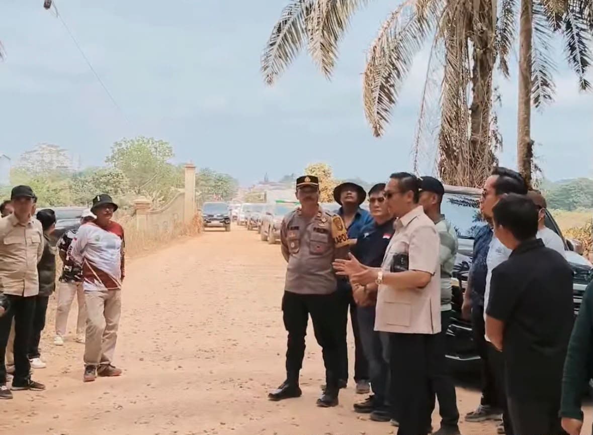 Pemkab Sukamara Tinjau Jalan Poros SP3-SP4